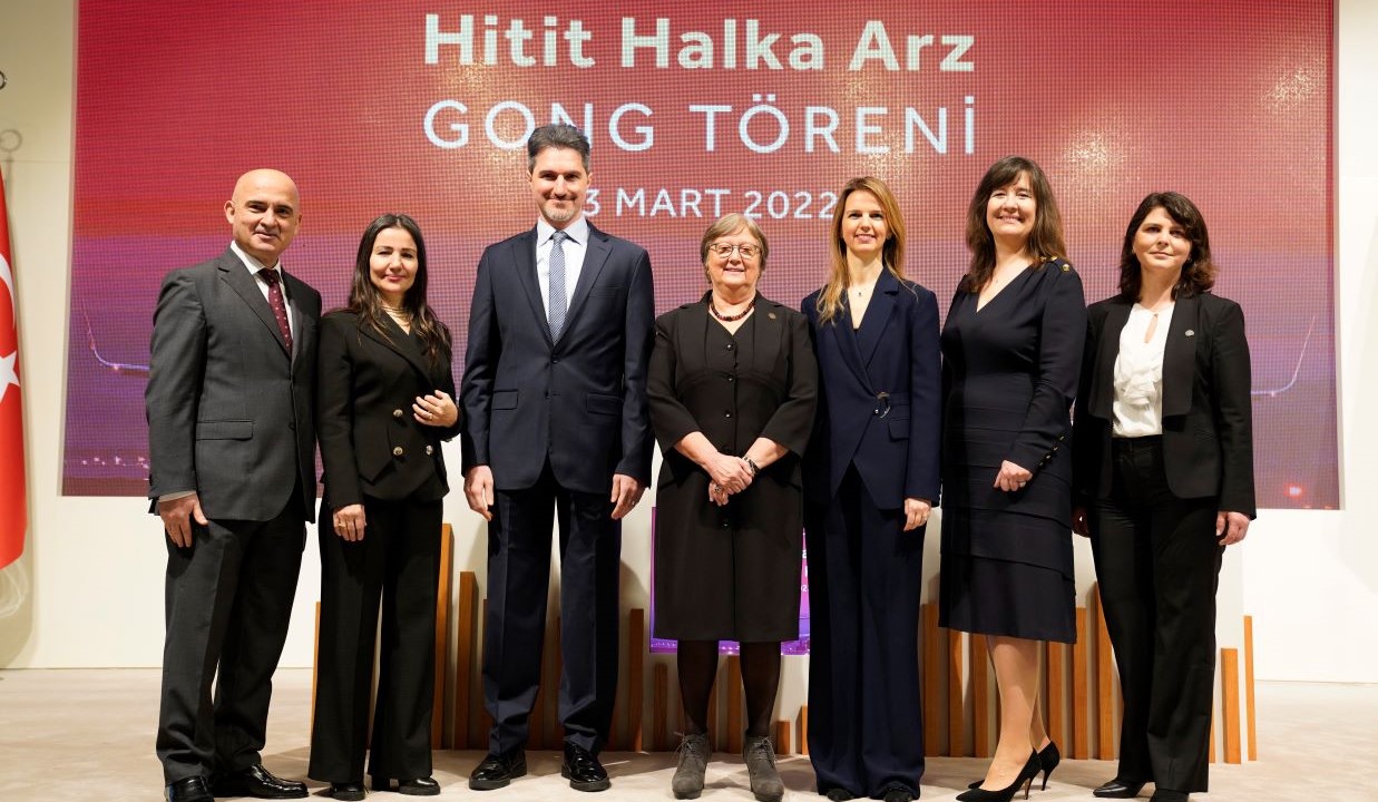 The "Women Empowered Board of Directors" award has been presented to Hitit by 30% Club Türkiye